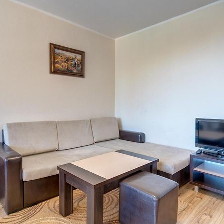 Complex Kamelia Aparthotel Παμπόροβο Εξωτερικό φωτογραφία