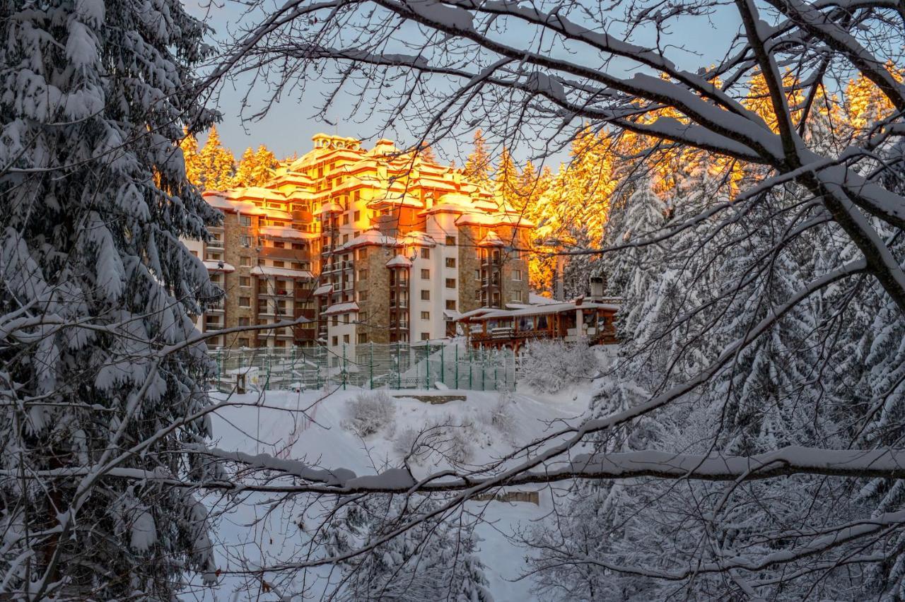 Complex Kamelia Aparthotel Παμπόροβο Εξωτερικό φωτογραφία