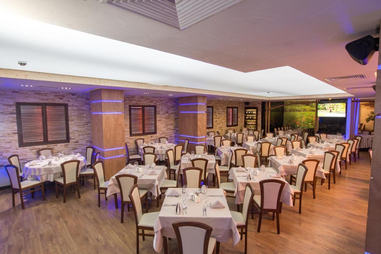 Complex Kamelia Aparthotel Παμπόροβο Εξωτερικό φωτογραφία