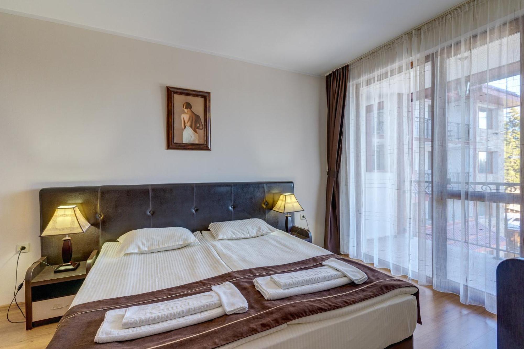 Complex Kamelia Aparthotel Παμπόροβο Εξωτερικό φωτογραφία