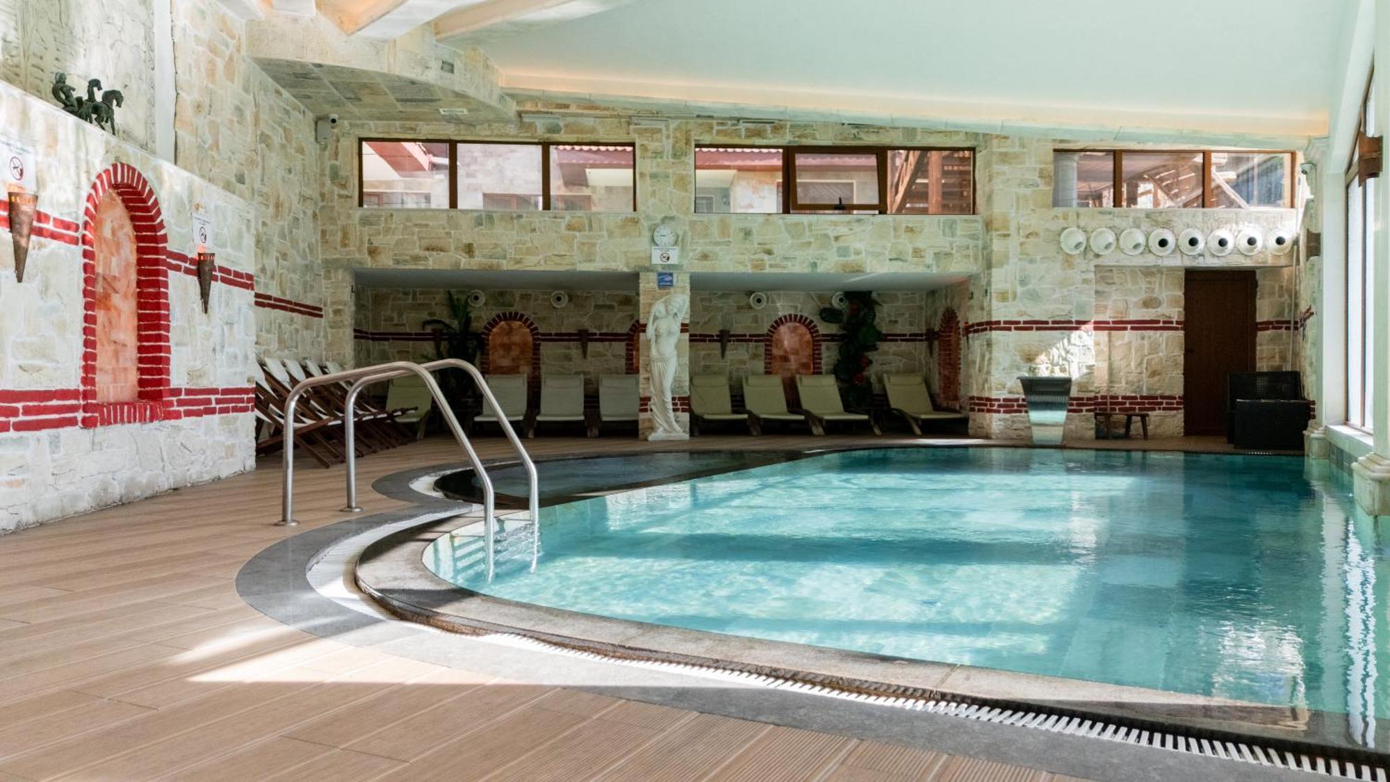 Complex Kamelia Aparthotel Παμπόροβο Εξωτερικό φωτογραφία