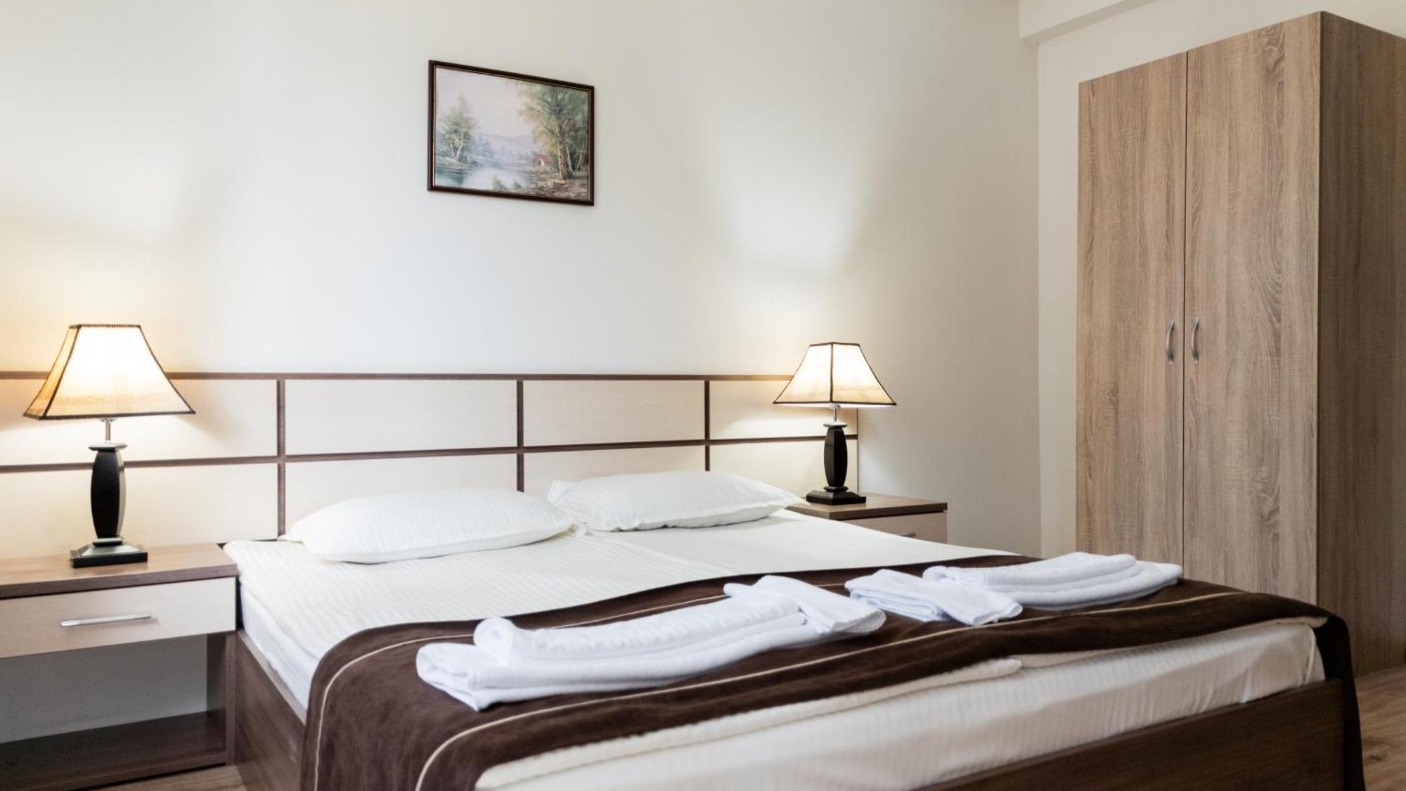 Complex Kamelia Aparthotel Παμπόροβο Εξωτερικό φωτογραφία