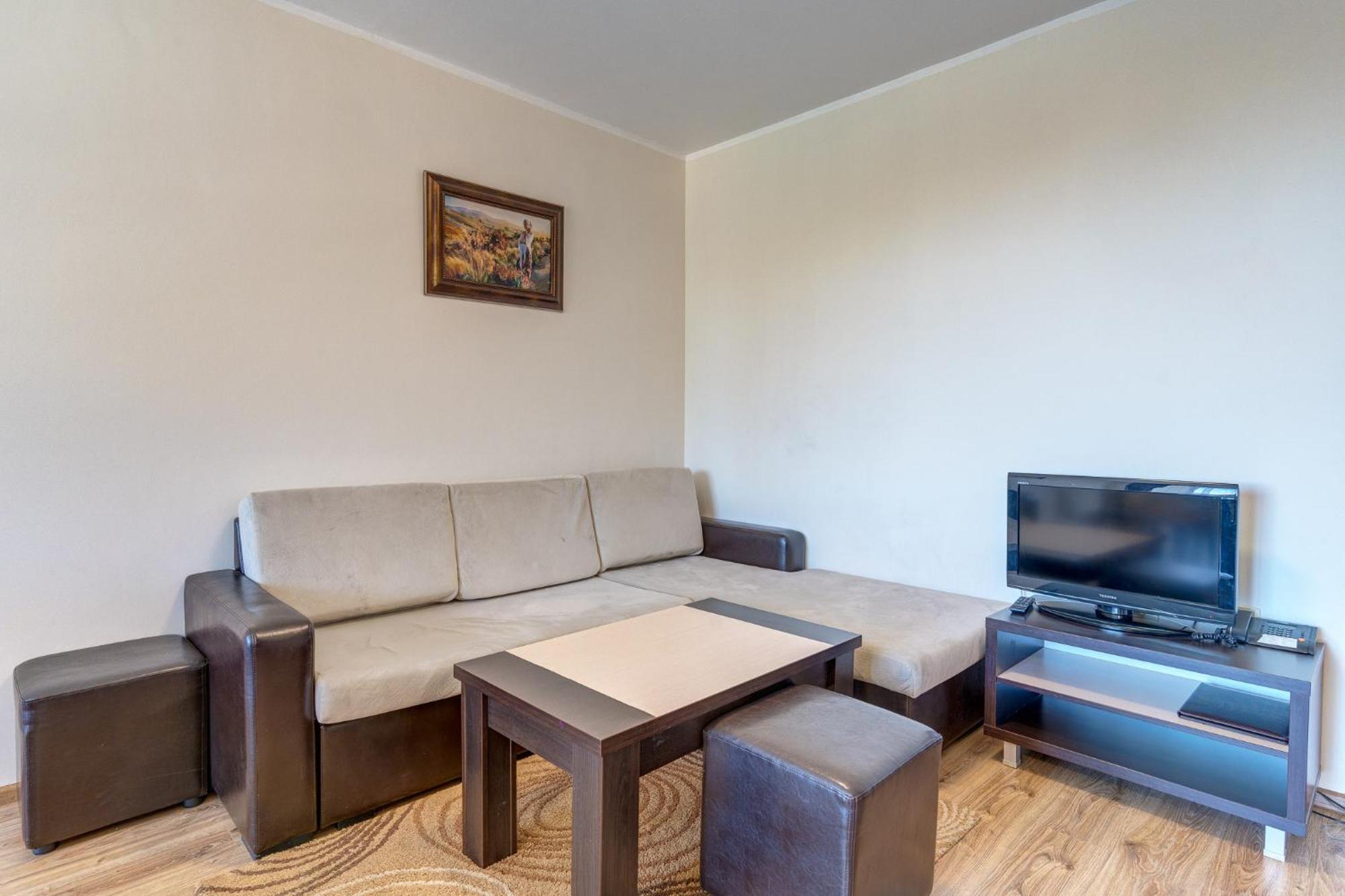 Complex Kamelia Aparthotel Παμπόροβο Εξωτερικό φωτογραφία